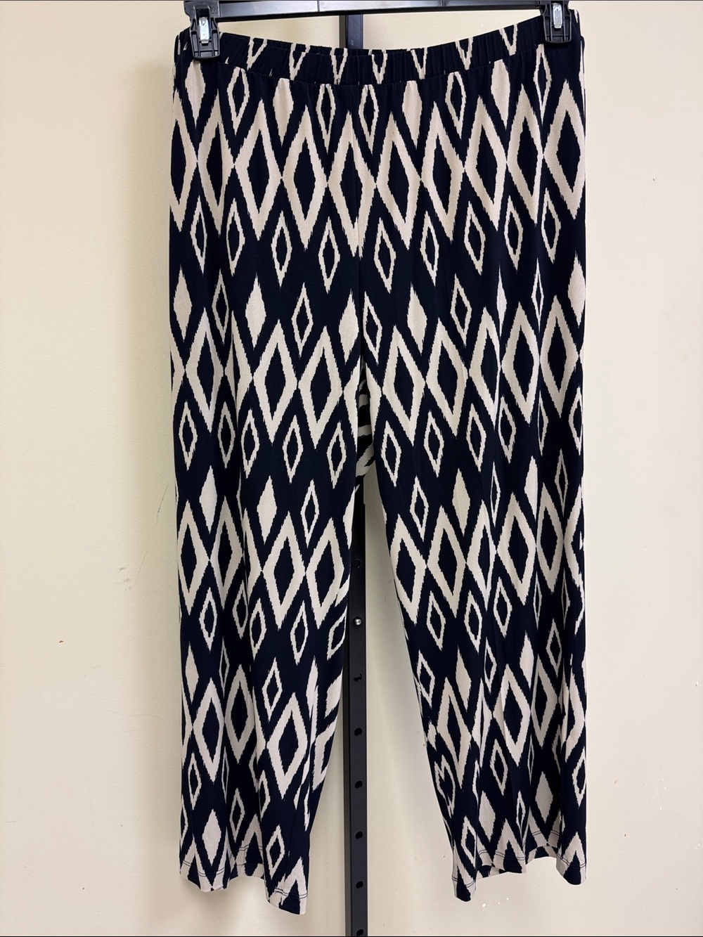 Karen Kane Black and Beige Wide Leg Pants